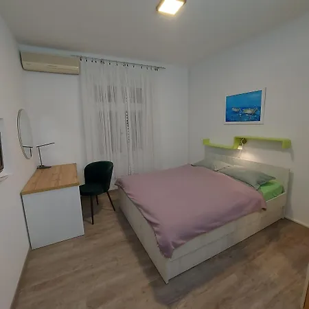 Daire Dubravka Makarska